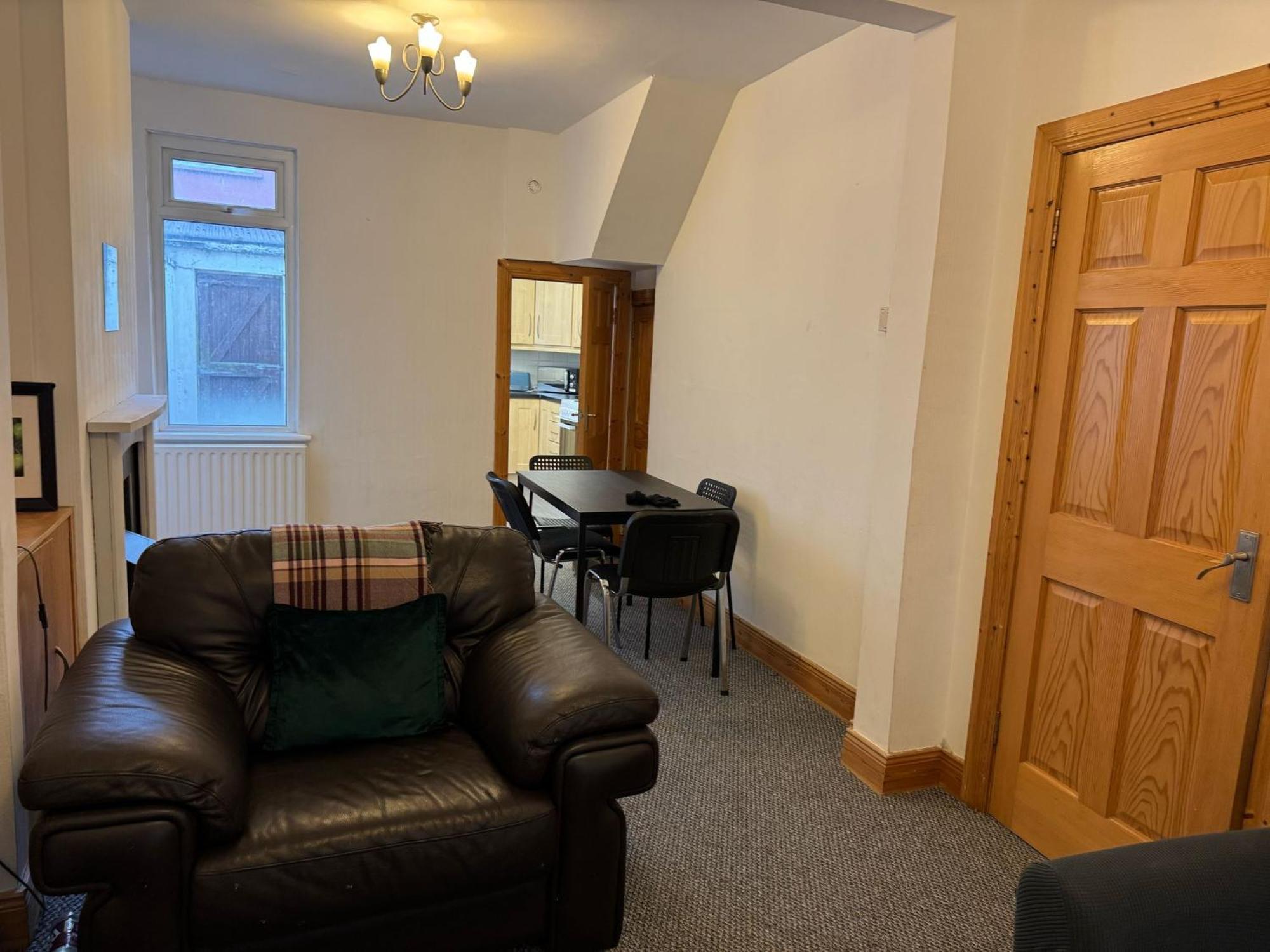 Lovely 2 Bedroom House Close To City Centre 贝尔法斯特 外观 照片